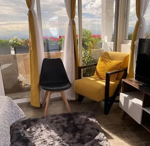¡intimo, Pequeno, Confortable, Mejor Que Hotel! Apartment *